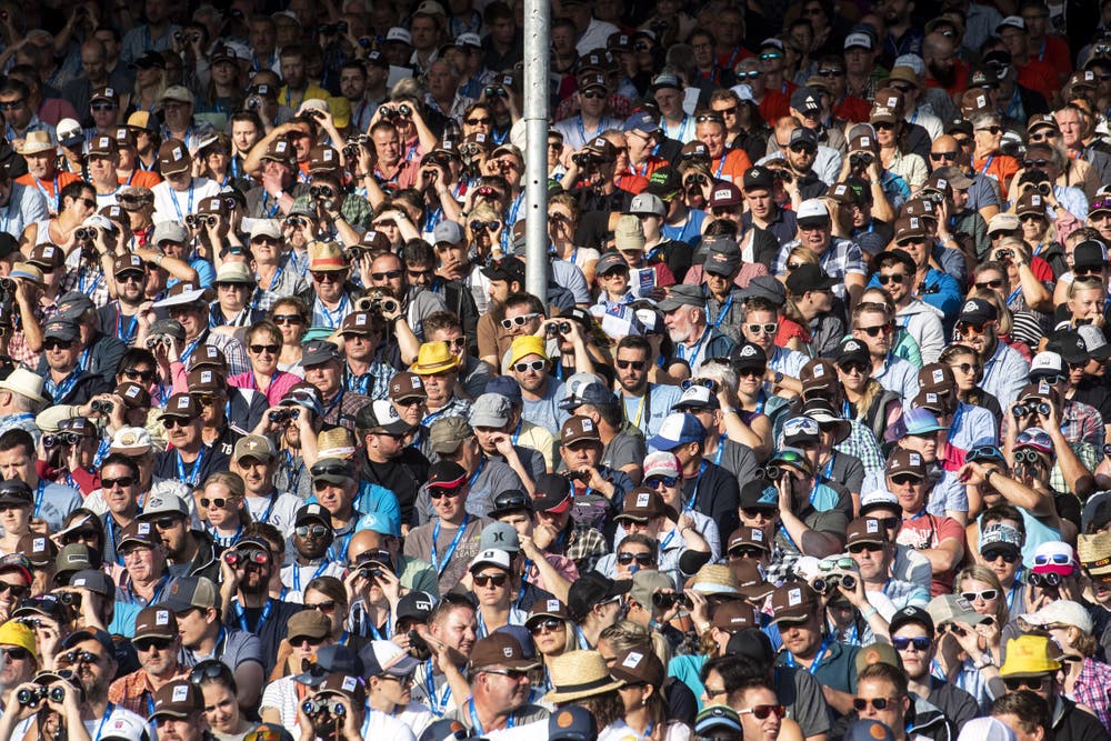 Proppenvolle Tribüne während dem 5. Gang. (Bild: Ennio Leanza/Keystone, Zug, 25. August 2019)