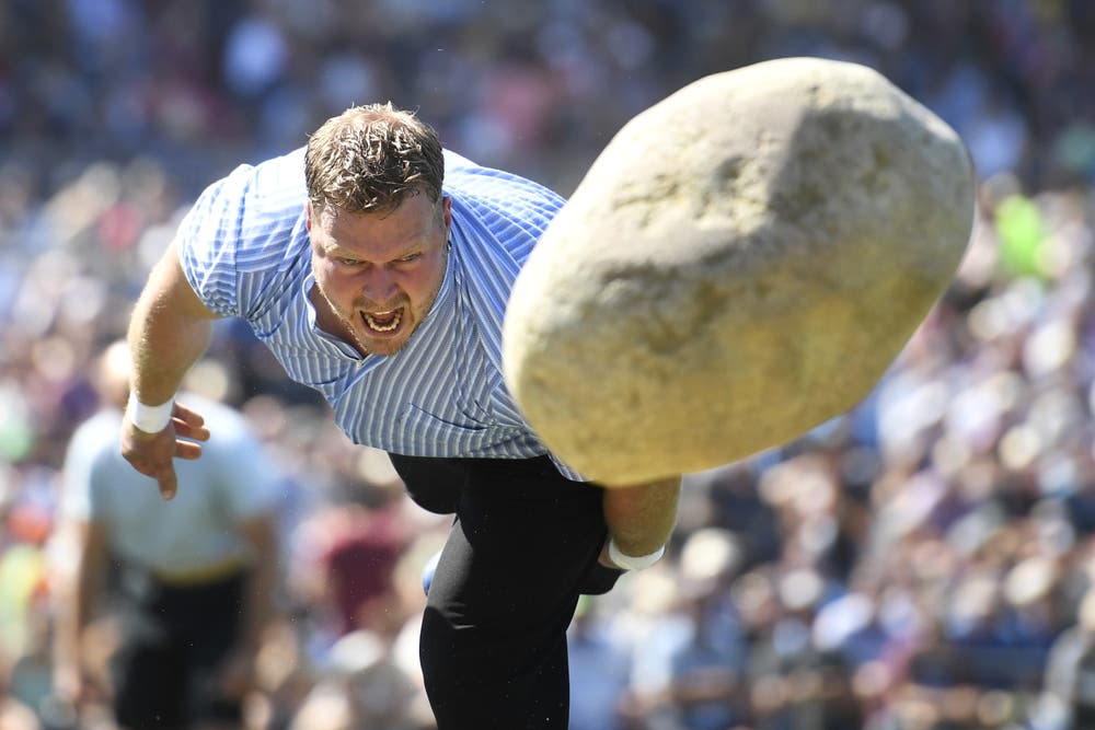 Martin Jakobers Kampfschrei ist fast schon durch das blosse Bild hörbar. (Bild: Keystone/Ennio Leanza, Zug, 25. August 2019)