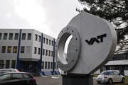 Vom 15. Oktober bis Ende Jahr führt die VAT in Haag Kurzarbeit in der Produktionsabteilung ein. (Bild: Heini Schwendener)