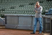 Mit den Milwaukee Brewers auf Erfolgskurs: General Manager David Stearns. (Bild: Dylan Buell/Getty (Milwaukee, 21. April 2018))