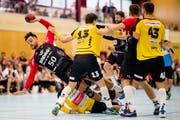 Luka Kovacevic von Handball Emmen im Spiel gegen Lakers Stäfa in der Halle Rossmoos. (Bild: Philipp Schmidli (Emmen, 22. September 2018))