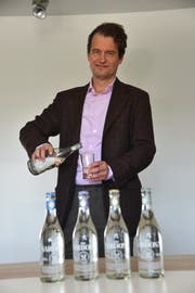 Geschäftsführer Malte Mack mit dem Premiumprodukt «Piz Sardona». (Bild: Hans Bärtsch)