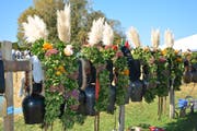 Der Fantasie waren beim Blumenschmuck keine Grenzen gesetzt. (Bild: Beat Lanzendorfer)
