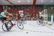 Die deutschen Weltmeister (weisse Trikots) gegen ein Team aus Frankreich. (Bilder: Urs Bucher)