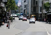 Die Haltestelle Steinhof an der Zuger Bahnhofstrasse soll wieder in Betrieb genommen werden. (Archivbild: Stefan Kaiser)