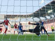 So einfach wie beim 6:0 Anfang September in St. Gallen dürfte es für die Schweizer Nationalmannschaft heute Abend in Island nicht werden (Bild: KEYSTONE/PETER SCHNEIDER)