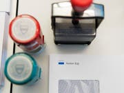 Im letzten September mussten mehr Unternehmen den schweren Gang zum Konkursamt antreten. (Bild: KEYSTONE/CHRISTIAN BEUTLER)