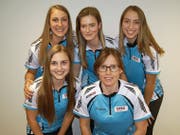 Die Luzerner Juniorinnen I verpassen knapp eine Überraschung. Hinten von links: Elena Matthis, Marina Loertscher, Anna Gut. Vorne von links: Skip Selina Witschonke und Coach Mirjam Ott. (Bild: Sandra Witschonke)