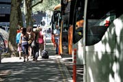 Für die Carparkplätze auf dem Inseli in Luzern braucht es bald einen Ersatz. (Bild: Nadia Schärli, 22. Juli 2015)