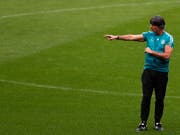 Die Kritik an den zuletzt miserablen Resultaten der deutschen Fussball-Nationalelf zielt primär auf Bundestrainer Joachim Löw (Bild: KEYSTONE/EPA/IAN LANGSDON)