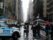 Ein «Jubiläum» der besonderen Art: Erstmals seit 25 Jahren hat die US-Metropole New York ein Wochenende ohne Schiesserei und Morde erlebt. (Bild: KEYSTONE/EPA/JOHN TAGGART)
