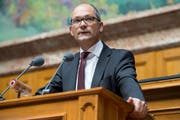 Daniel Fässler am Rednerpult im Nationalrat. (Bild: KEYSTONE/Anthony Anex)