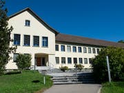 16 Monate bedingte Freiheitsstrafe für den Sohn von SVP-Bundesrat Ueli Maurer. Im Bild das Bezirksgericht Hinwil. (Bild: KEYSTONE/MELANIE DUCHENE)