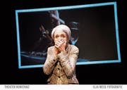 Anne Simmering füllt mit ihrem Monolog der gespaltenen Faye den Theaterabend Konstanz mühelos. (Bild: Ilja Mess)