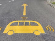 In der Schweiz blickt man mit gemischten Gefühlen auf das autonome Fahren. (Bild: KEYSTONE/CYRIL ZINGARO)