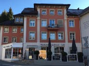 Das Café und der Verkaufsladen der Bäckerei/Konditorei Baumann in Andermatt wird neu von der Altdorfer Hauger-Gruppe geführt. (Bild: PD, Andermatt, 20. Oktober 2018)