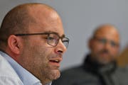 Raphael Rechsteiner aus Wittenbach ist einer der drei Kandidaten fürs Gemeindepräsidium. (Bilder: Manuel Nagel)