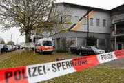 In der An’Nur-Moschee sollen die zehn beschuldigten Männer ihre Opfer zwei Stunden lang gepeinigt haben. Das Gotteshaus wurde inzwischen geschlossen. (Archivbild: Key)