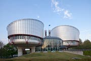 Die «fremden Richter» haben einen Entscheid eines österreichischen Gerichts geschützt: Der Europäische Gerichtshof für Menschenrechte in Strassburg. (Bild: Keystone)