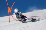 Cédric Noger wird als 45. bis 50. des ersten Riesenslalomlaufs in Sölden starten.(Bild: Jean-Christophe Bott/Keystone)