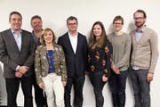 Der Vorstand der SRG Uri; von links: Michael Meier, Adi Zurfluh, Edith Baumann Renner, der neue Präsident Georg Simmen, die beiden neuen Vorstandsmitglieder Stephanie Gisler und Tobias Arnold sowie Theo Ziegler. (Bild: Paul Gwerder, Altdorf, 24. Oktober 2018)
