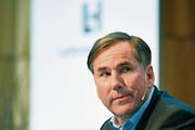 Jan Jenisch (52), CEO von LafargeHolcim, hat den Konzern umgebaut. (Bild: Walter Bieri/Keystone, Zürich, 2. März 2018)