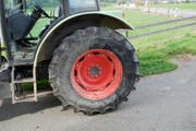 Dies ist der in den Unfall involvierte Traktor. (Bild: Luzerner Polizei)