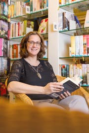 Manuela Hofstätter ist seit 13 Jahren Literaturbloggerin. Bild:PD