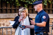 Michèle – aka «Mimi» – Marchand prägt das Image des Präsidentenpaars Emmanuel und Brigitte Macron. (Bild: Christophe Petit Tesson/EPA (Paris, 6. Oktober 2018)