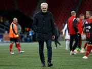 Michel Decastel muss mit Xamax nach vier Spielen ohne Niederlage wieder einmal als Verlierer vom Feld (Bild: KEYSTONE/SALVATORE DI NOLFI)