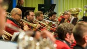 Die Feldmusik Altdorf beim Herbstkonzert 2017 im «Uristier»-Saal in Altdorf. (Bild: Marlies Planzer, Altdorf, 4. November 2017)