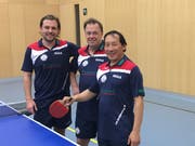 Erfolgreiche Baarer: Wadim Hurlebaus, Rolf Nölkes und Ding Yi (von links). (Bild: PD)