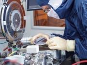 Atomare Dampfzellen stellen die quantentechnologischen Grundbausteine für neue Hochleistungs-Sensoren dar. (Bild: CSEM)