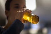 Jedes Bier sollte im richtigen Glas und bei einer bestimmten Temperatur serviert werden.