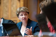 Bezeichnet sich als Pragmatikerin: Viola Amherd. (Bild: Anthony Anex/Keystone (Bern, 27. September 2018))
