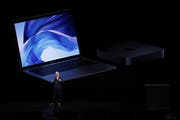 Apple-CEO Tim Cook während der Präsentation des neuen MacBook Air und des neuen Mac mini. (Bild: Justin Lane/EPA (New York, 30. Oktober 2018))
