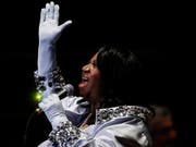 Ihr Haus wird für 800'000 Dollar verkauft: Die verstorbene Aretha Franklin, hier bei einem Konzert in Philadelphia 2010. (Bild: KEYSTONE/AP/MATT ROURKE)