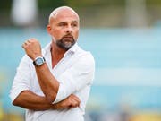 Coach Giorgio Contini muss mit Lausanne weiter auf den nächsten Sieg warten (Bild: KEYSTONE/VALENTIN FLAURAUD)