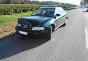 Eines der vier Autos, welches in die Auffahrkollision verwickelt war. Beim Unfall verletzte sich eine Frau unbestimmt. (Bild: Kapo SG)