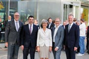 Die Zuger Kantonsregierung (von links): Martin Pfister, Florian Weber, Silvia Thalmann, Andreas Hostettler und Stephan Schleiss. Auf dem Bild fehlen: Heinz Tännler und Beat Villiger (Bild: Stefan Kaiser (Zug, 7. Oktober 2018))