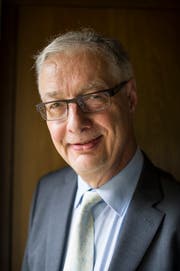 Mario Andreotti, Dozent für Neuere deutsche Literatur und Buchautor.