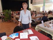 Gemeinderätin Sabina Peter Köstli als Tischmesse-Organisatorin. (Bild: Kurt Lichtensteiger)