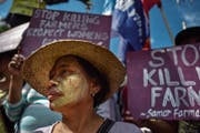 Ein Protestmarsch gegen den philippinischen Präsidenten Duterte in Manila. (Bild: Jes Aznar/Getty (8. März 2018))