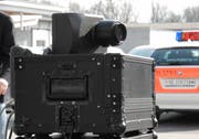 Drei Führerausweise hat die Kantonspolizei St.Gallen wegen überhöhter Geschwindigkeit den Autofahrern entziehen müssen. (Bild: PD)