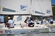 Der Segelclub Tribschenhorn (vorne) und der Yachtclub Tivoli im direkten Vergleich beim Final der Segelliga vor Versoix. (Bild: Claudia Somm (Versoix, 6. Oktober 2018)