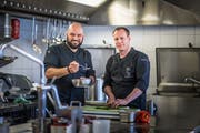 Im «Einstein Gourmet» durchgestartet: Moses Ceylan und Sebastian Zier.