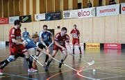 Im Derby mit vielen bekannten Gesichtern behielten die Sarganserländer die Oberhand. (Bild: Michael Vetsch)