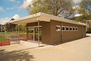 Der Mehrzweckpavillon auf der Sportanlage Ebnet wurde im vergangenen Sommer eingeweiht. (Bild: PD)