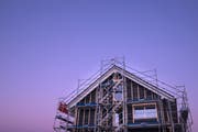 Die Nutzungsziffer kann den Ausbau bis unters Dach unter Umständen verhindern. (Bild: Benjamin Manser)