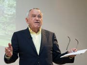 Eine Milliarde US-Dollar für die Umwelt: Der gebürtige Berner Mäzen Hansjörg Wyss will Landflächen und Gewässer weltweit besser schützen. (Bild: KEYSTONE/PATRICK STRAUB)
